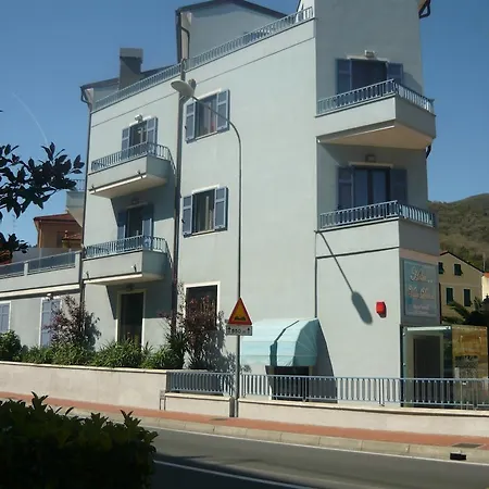Hotel Danci - Borghetto Santo Spirito